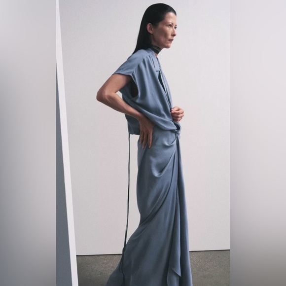 ZARA Satin Effect Wrap Dress. - Picture 3 of 6